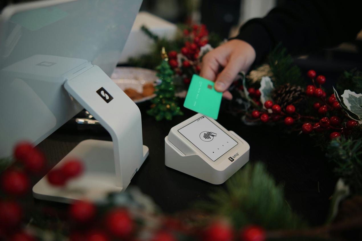 KI-Rechner Hintergrund